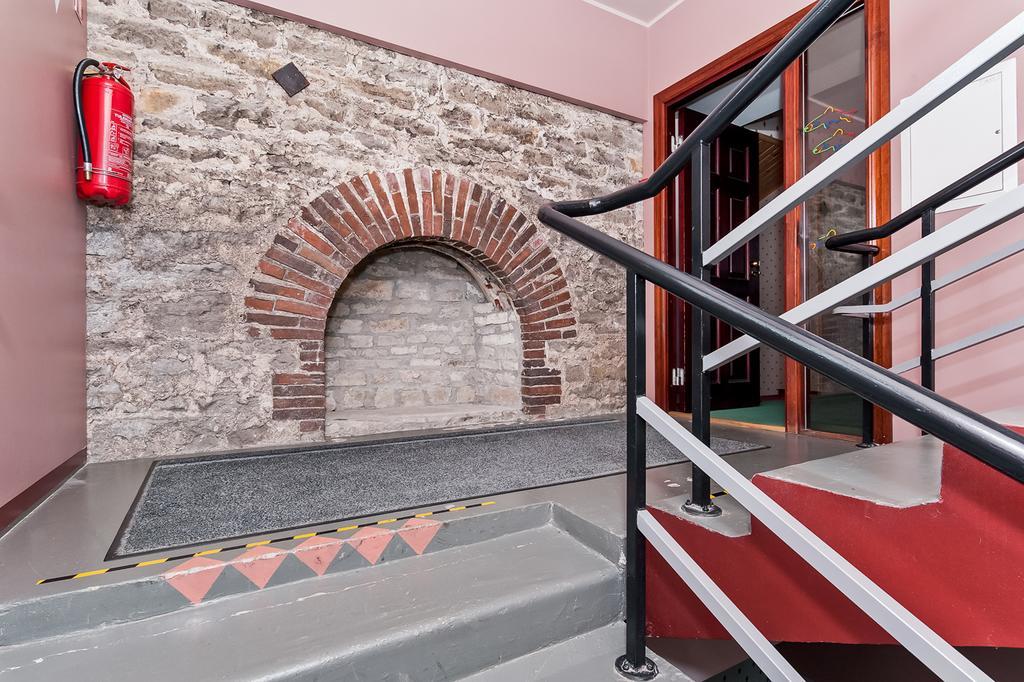 Veskisilla Hotel Türi Екстериор снимка